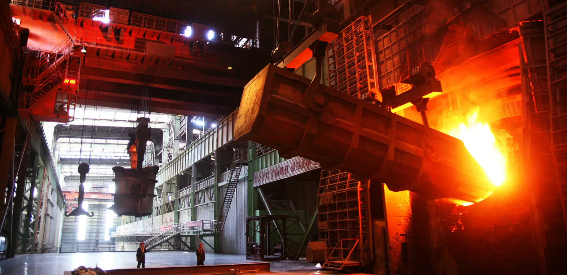 Smart Control – Custom Foundry Overhead Crane